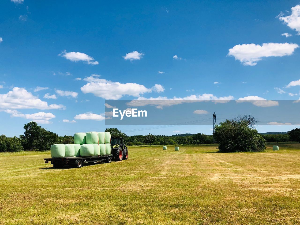 TRACTOR ON FIELD