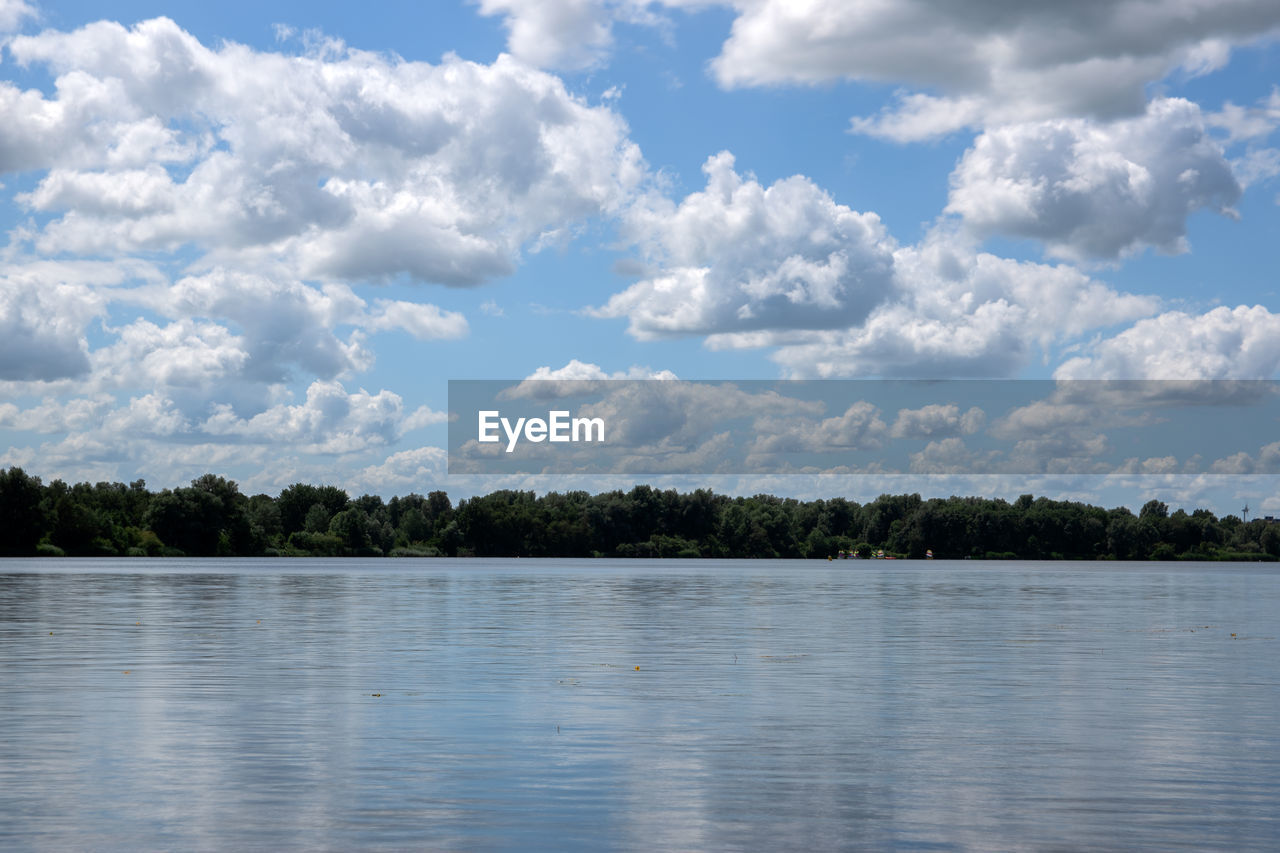 VIEW OF LAKE AGAINST SKY