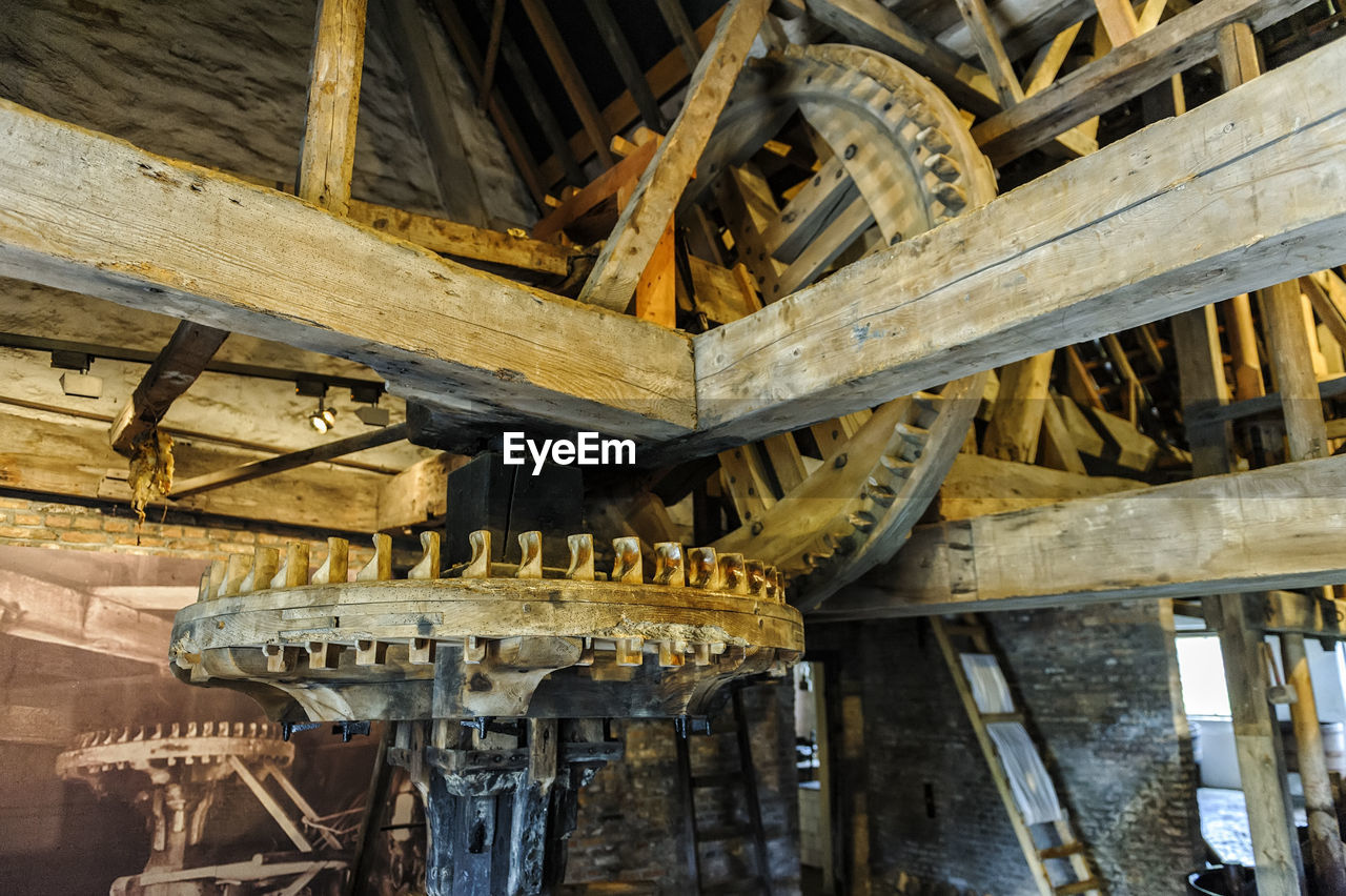 Low angle view of ceiling with mechanism of a windmill