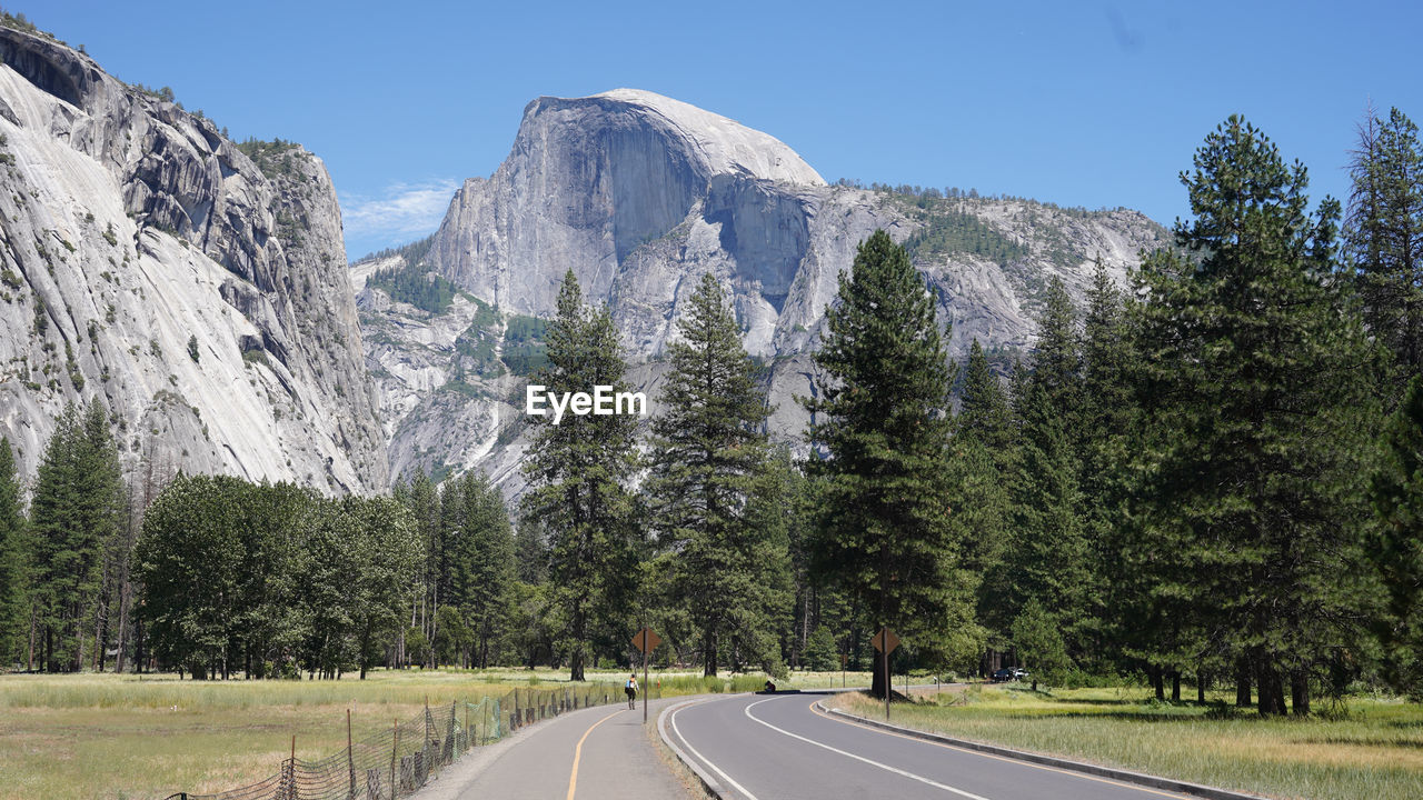 El capitan and half dome granite monolith mountain peaks in the yosemite national park of california