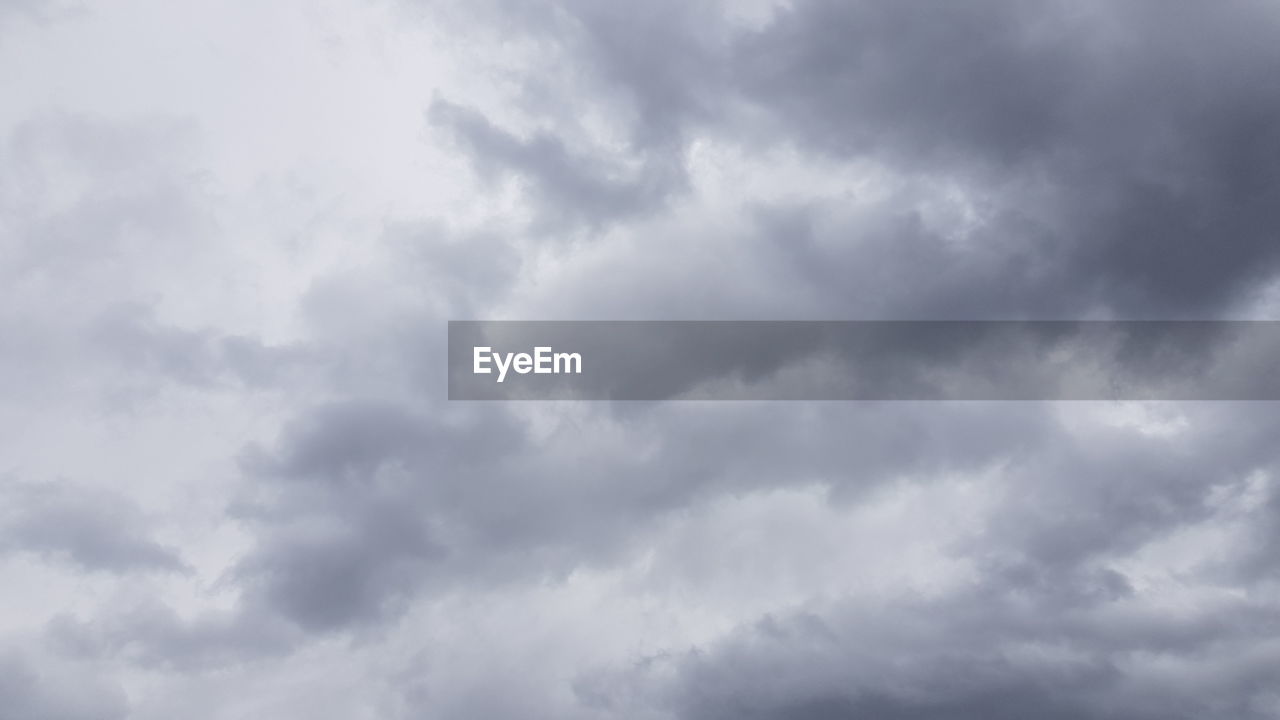 LOW ANGLE VIEW OF STORM CLOUDS