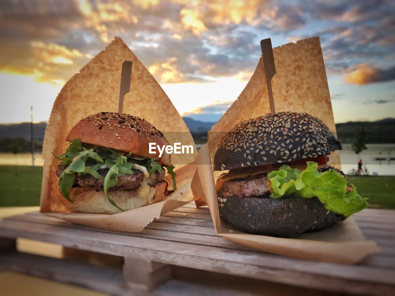 CLOSE-UP OF FOOD ON TABLE