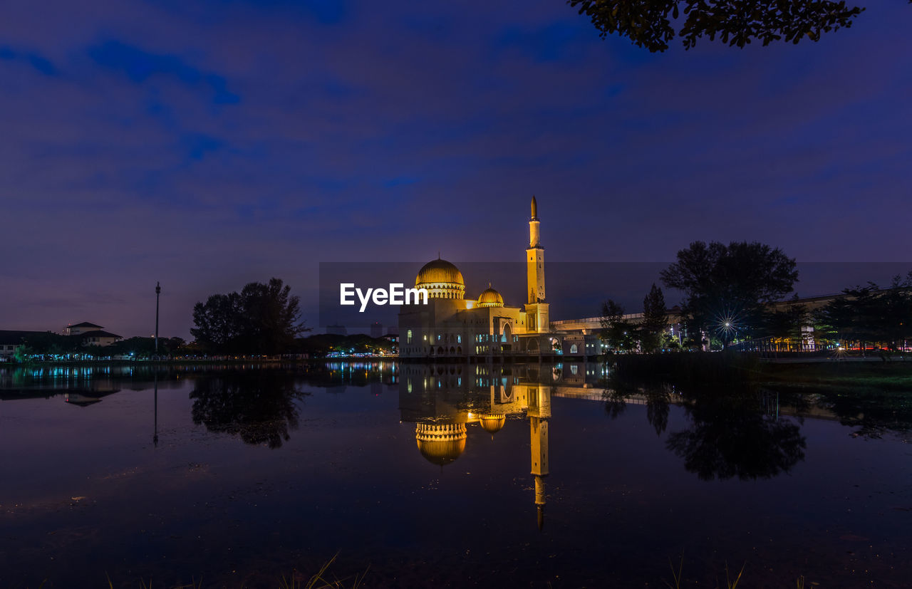 Puchong mosque scenery during sunrise, blue hour, reflection	
