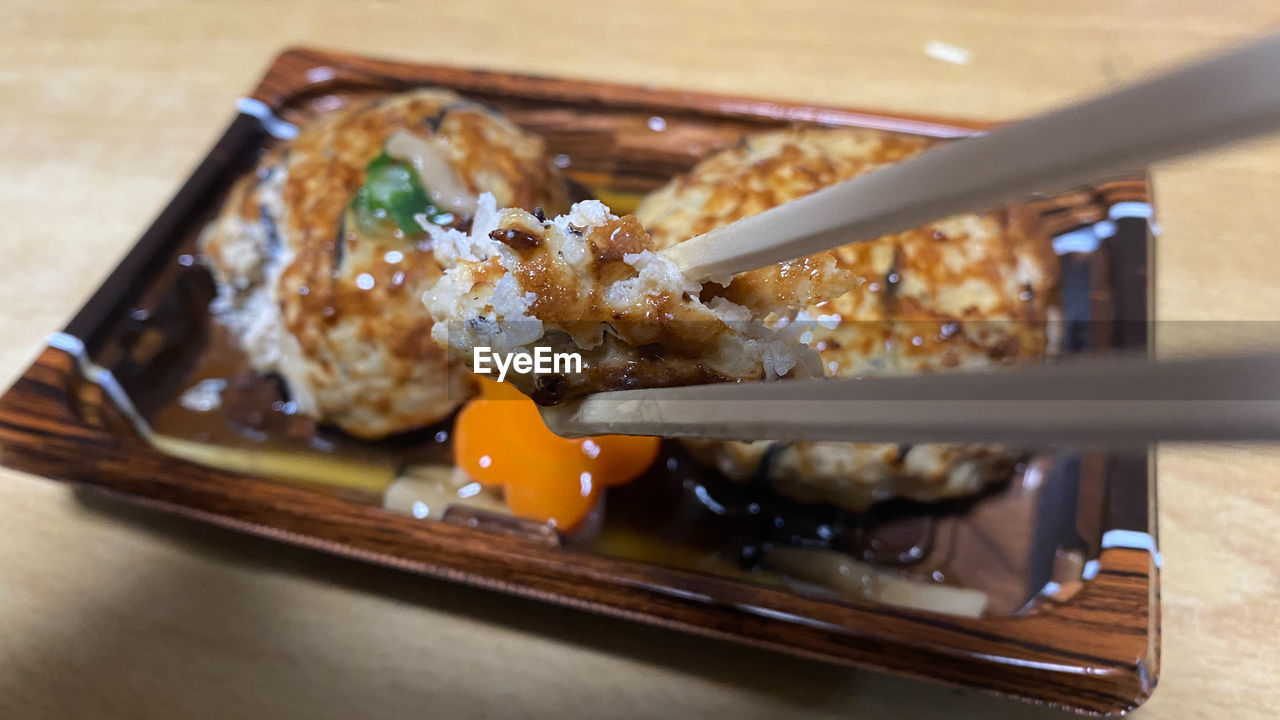 CLOSE-UP OF FOOD SERVED IN PLATE