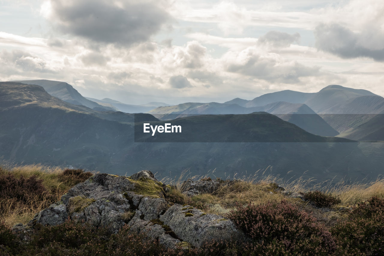 SCENIC VIEW OF MOUNTAIN AGAINST SKY