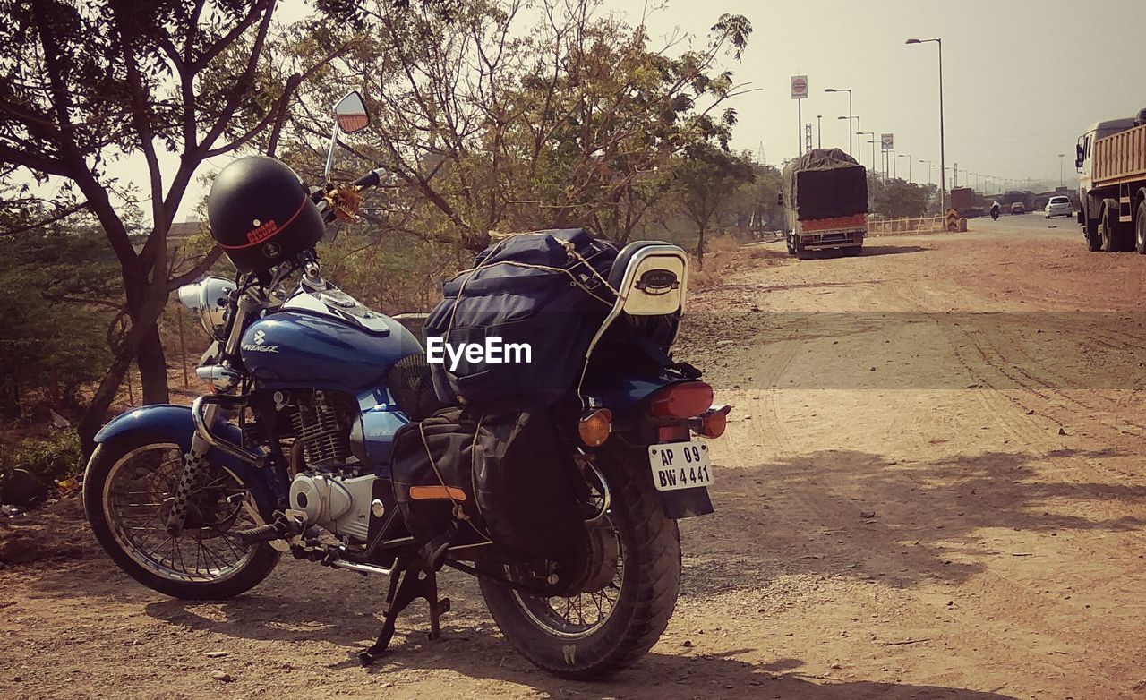 MOTORCYCLE ON CART