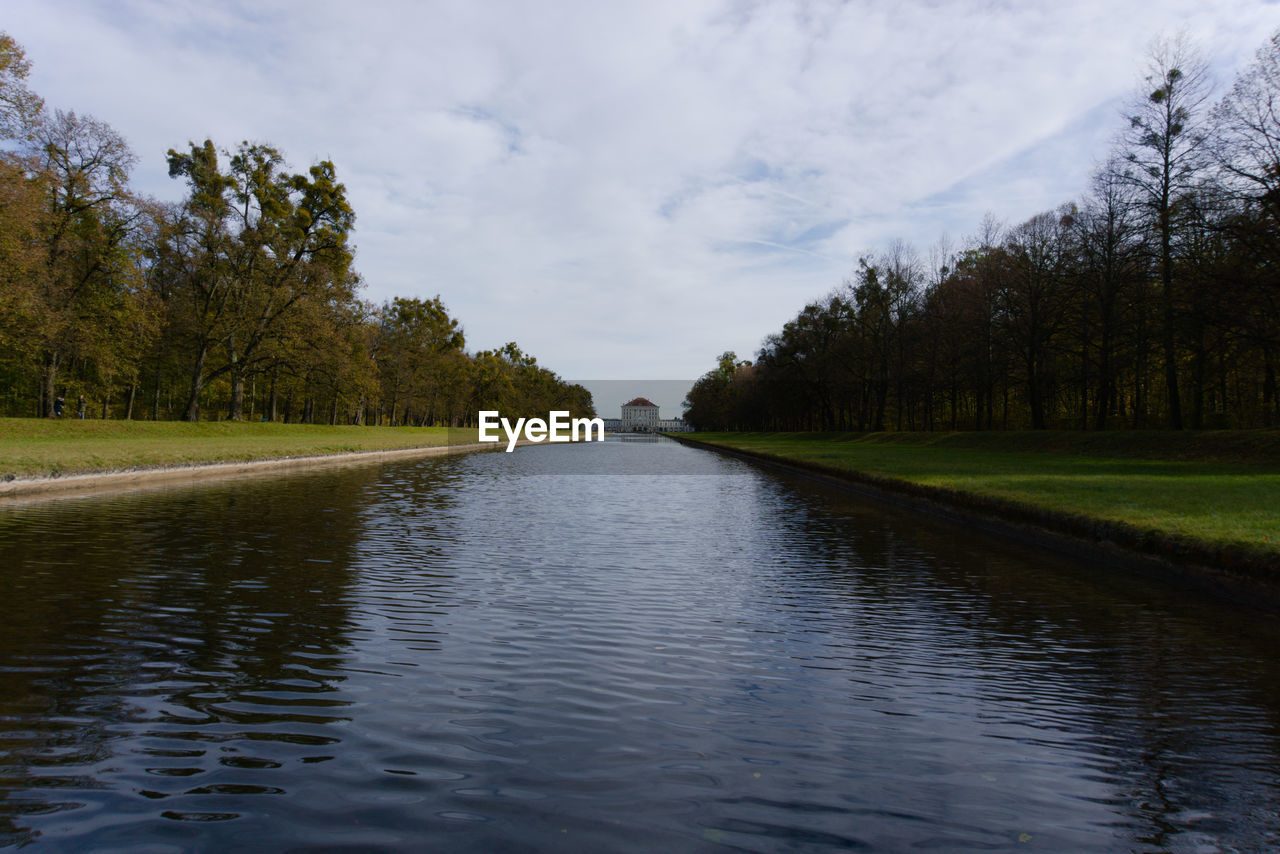 VIEW OF LAKE AGAINST SKY