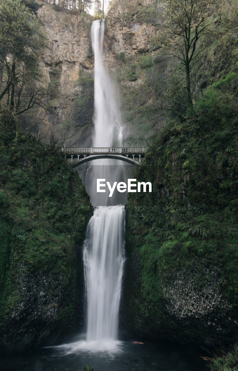 Multnomah falls, the largest in oregon, is a major tourist attraction.