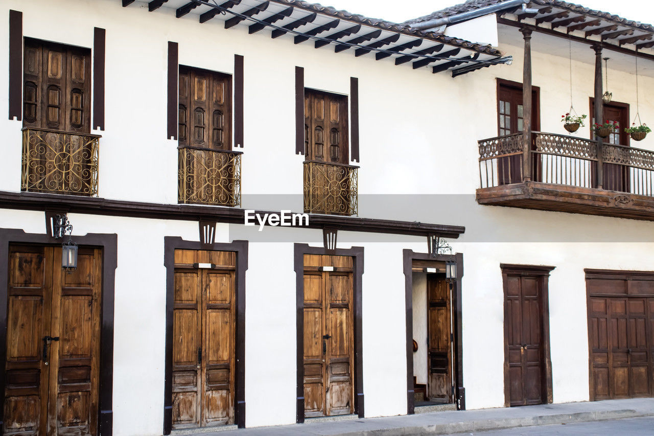 Facade of the houses at the heritage town of salamina in colombia.