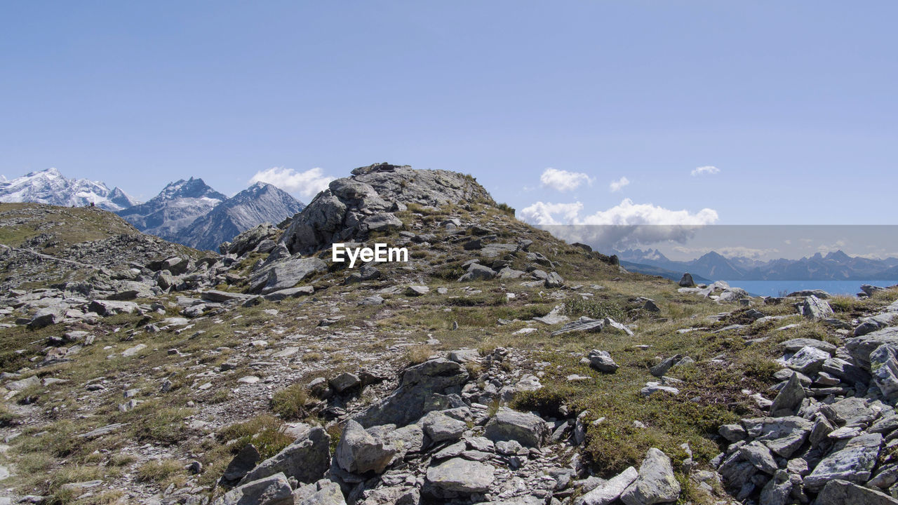 SCENIC VIEW OF MOUNTAIN AGAINST SKY