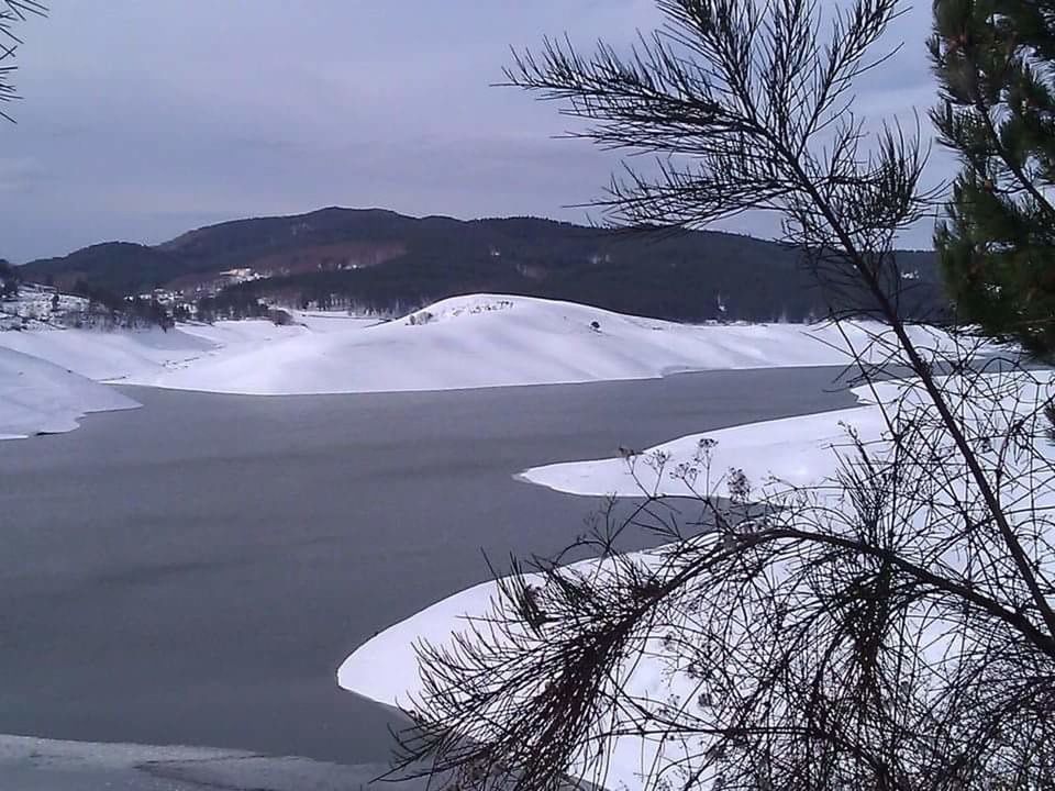 SNOW COVERED MOUNTAINS