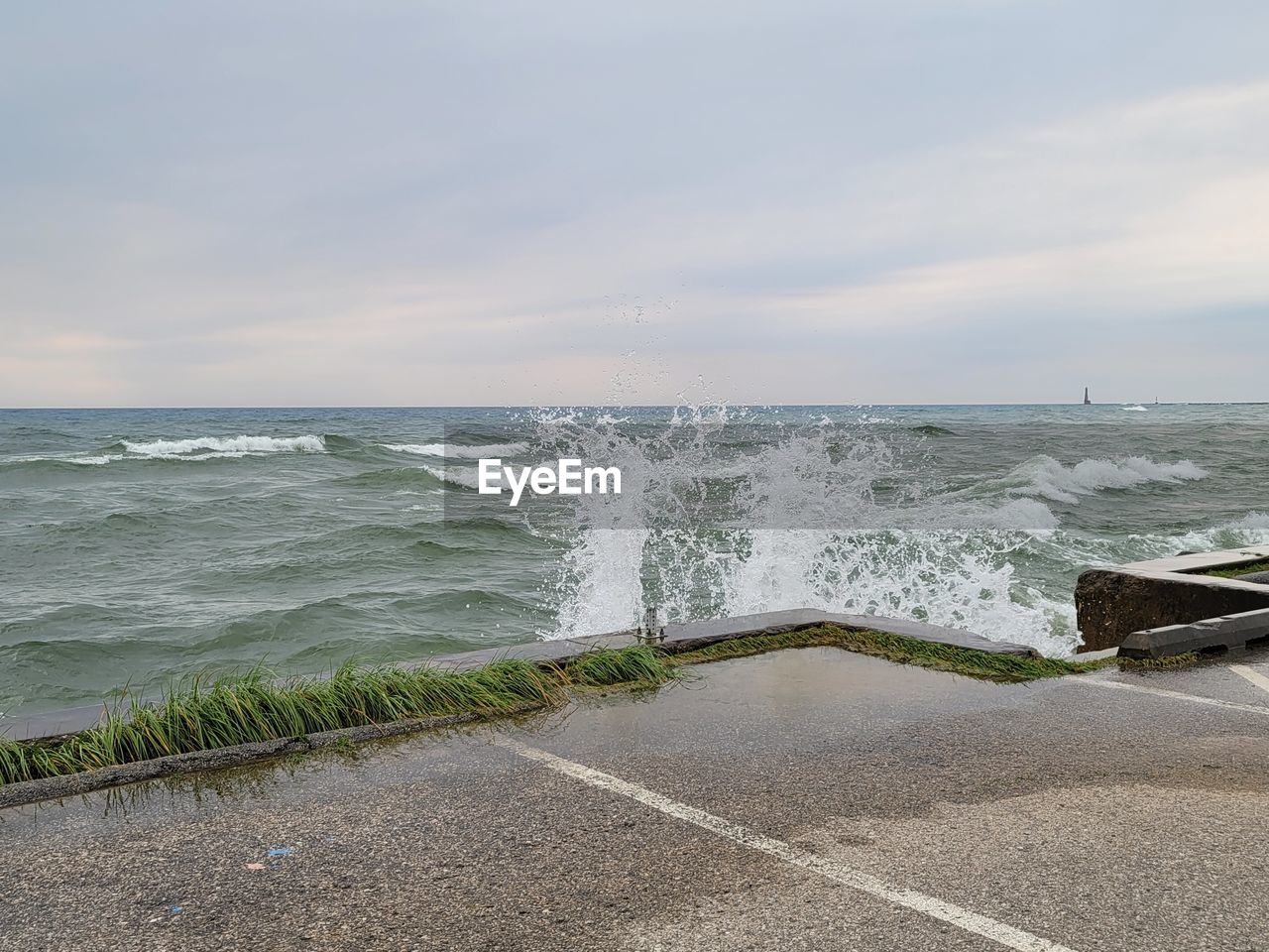 Scenic view of lake michigan 