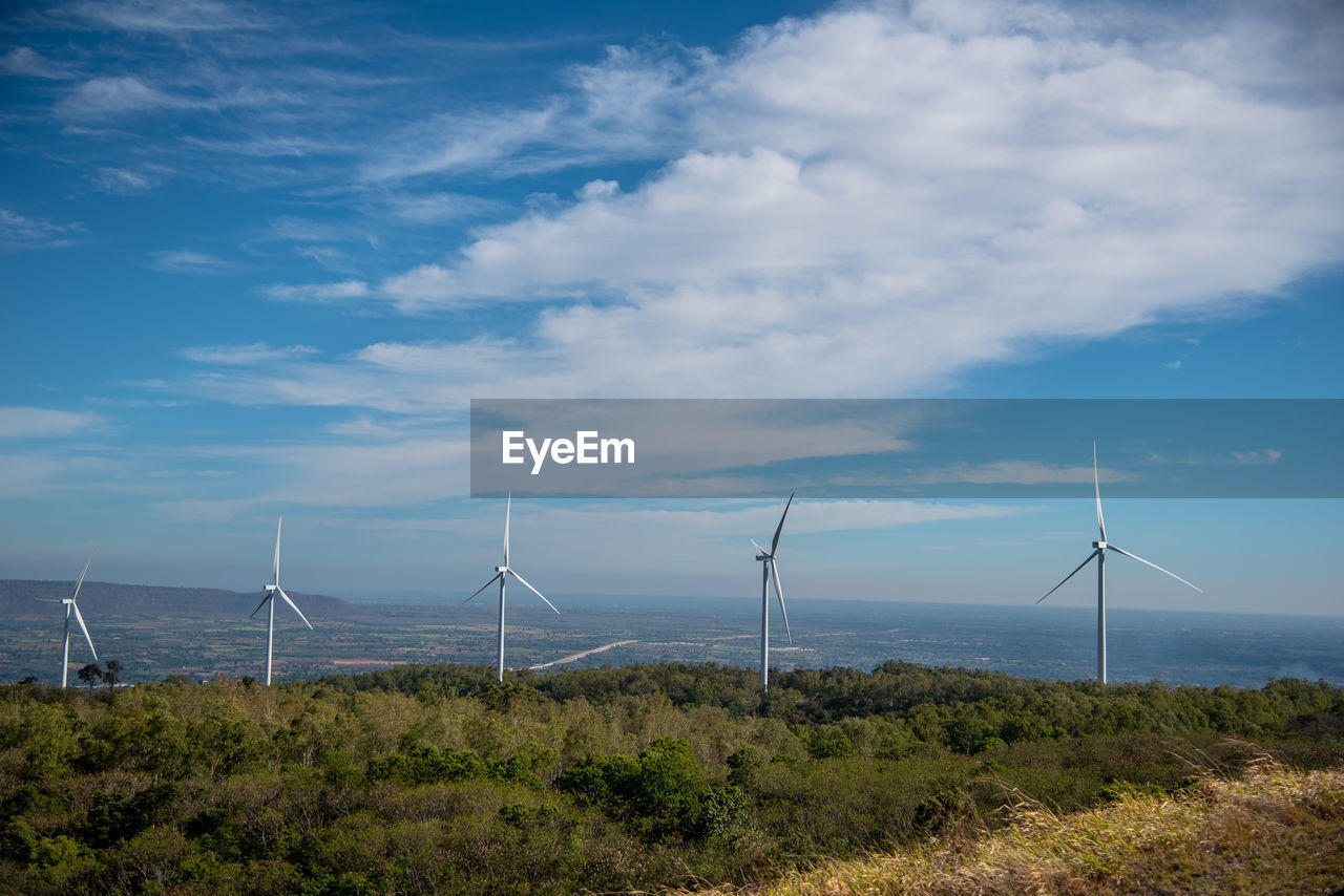 Wind turbine for electricity generation