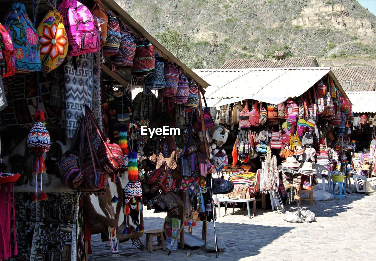 GROUP OF PEOPLE AT MARKET