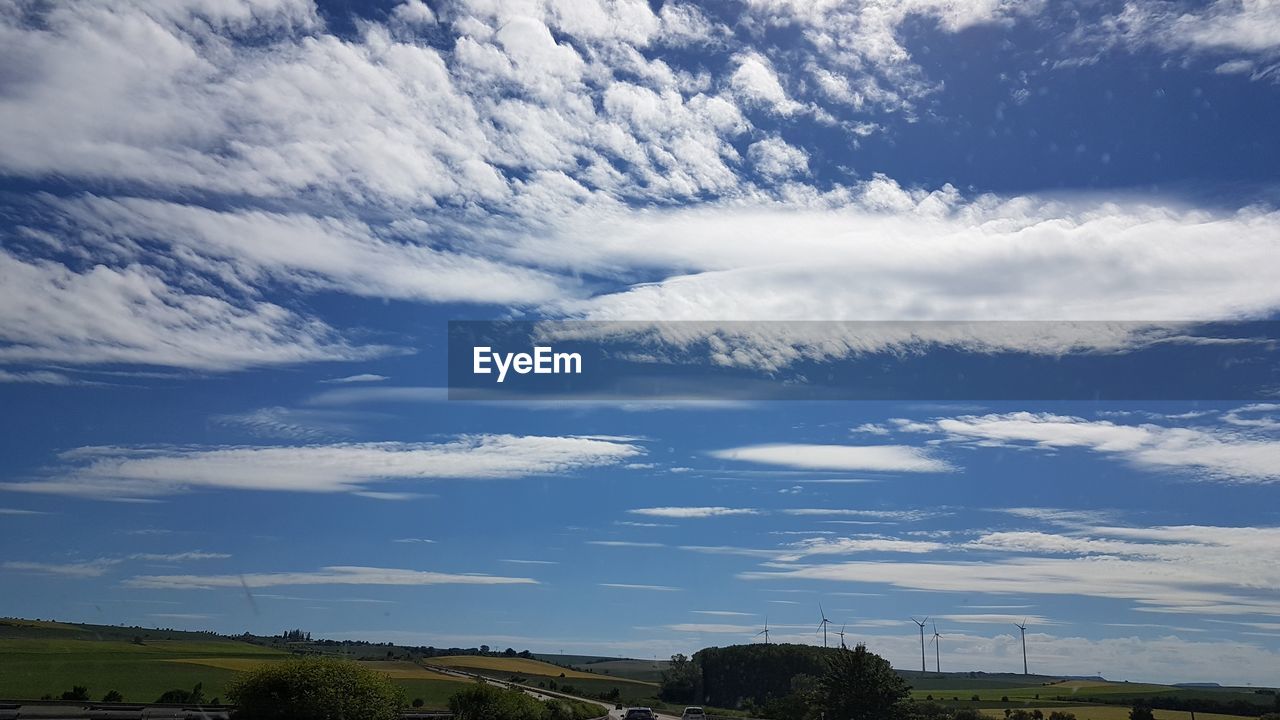 IDYLLIC SHOT OF LANDSCAPE AGAINST SKY