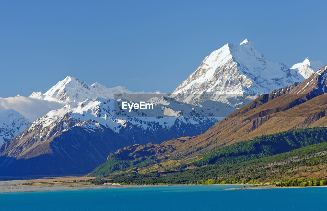 Mt cookin the southern alps of new zealand