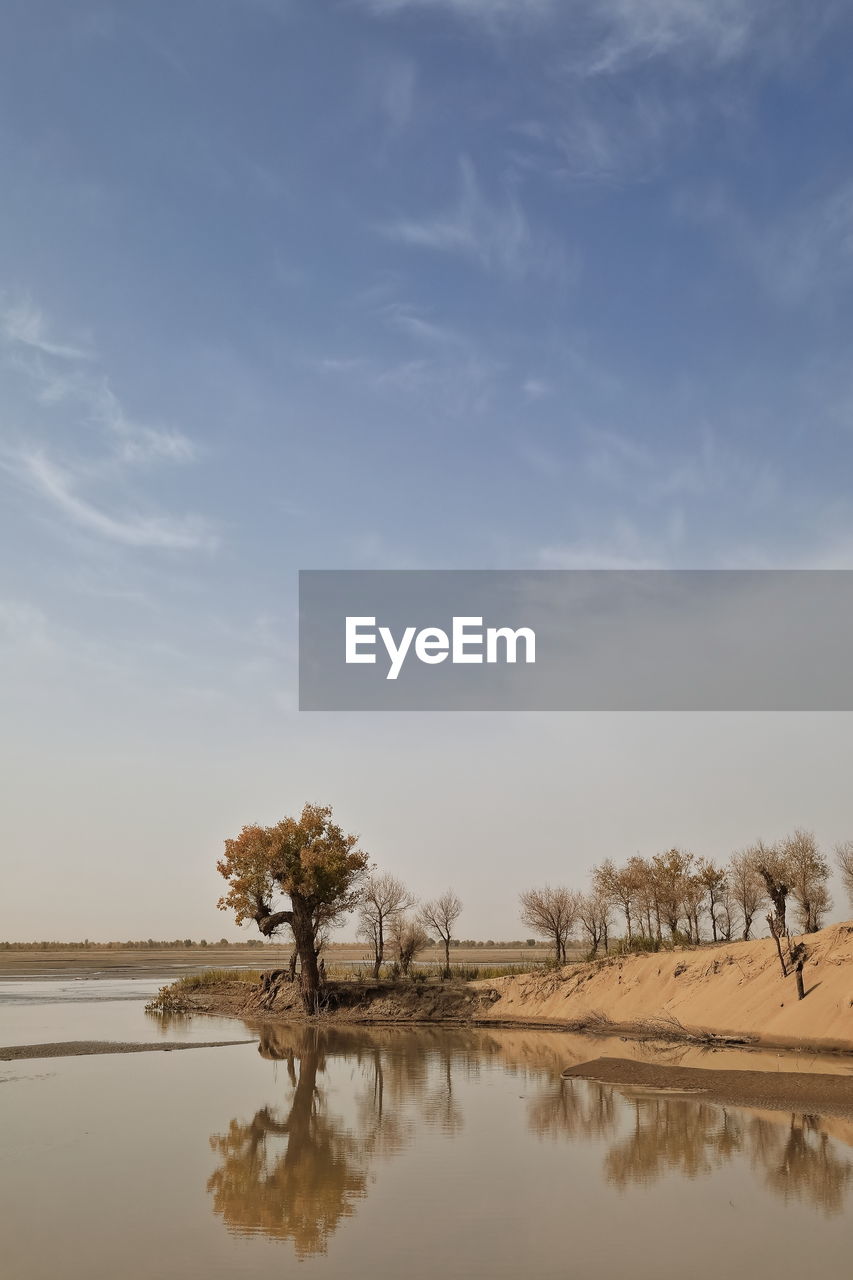 0330 keriya river supplies several oases and flows north into the taklamakan desert. xinjiang-china.