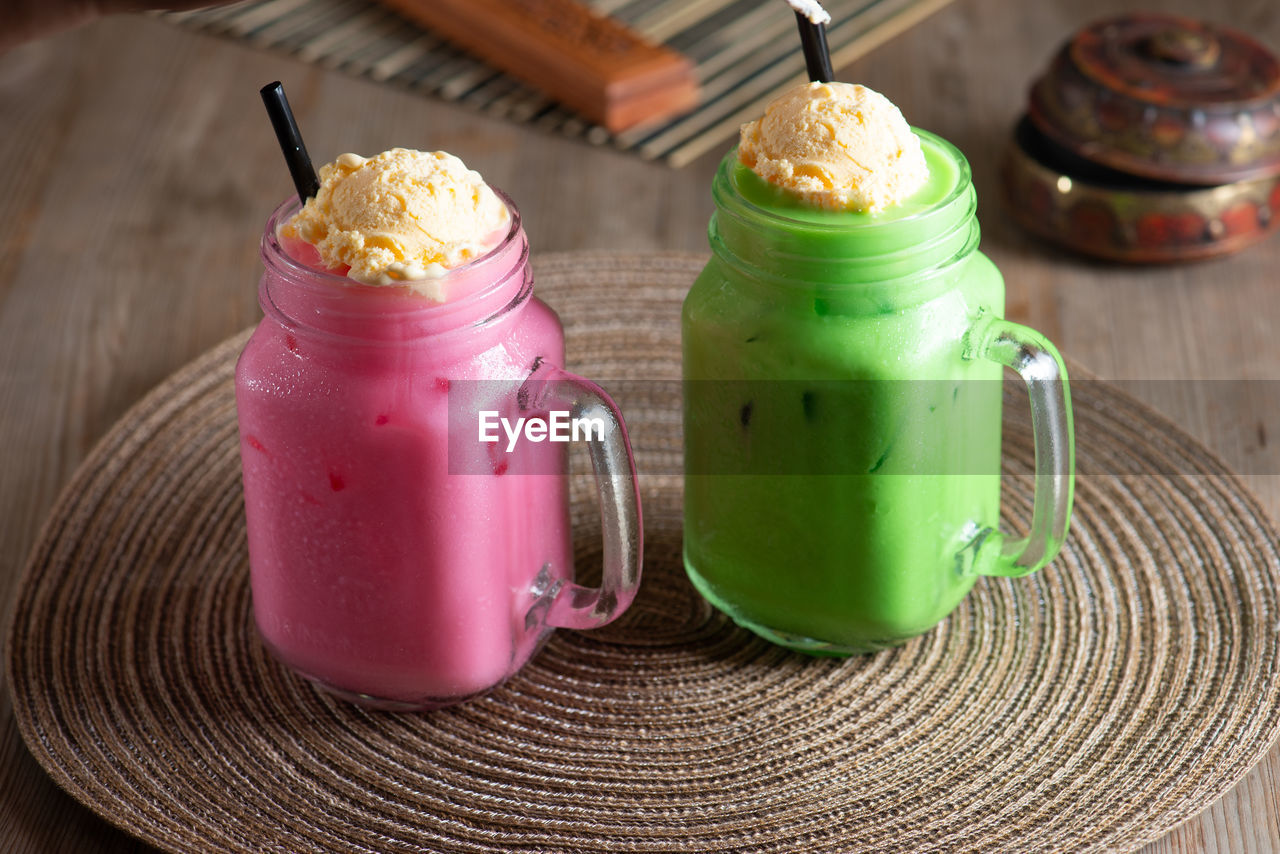 CLOSE-UP OF ICE CREAM IN GLASS