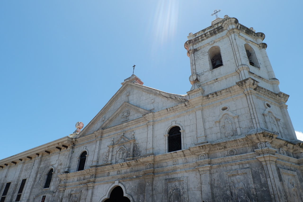 LOW ANGLE VIEW OF CATHEDRAL AGAINST SKY