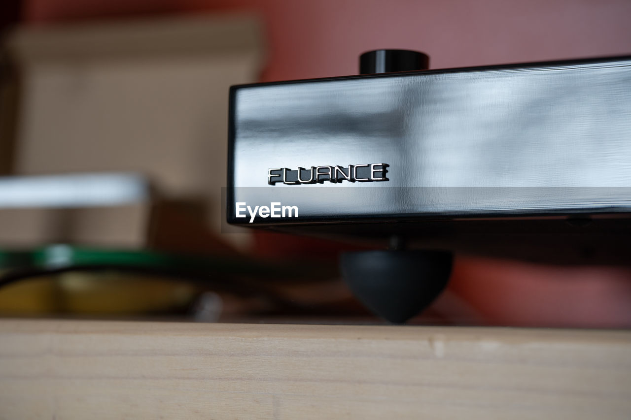 CLOSE-UP OF COMPUTER KEYBOARD ON TABLE