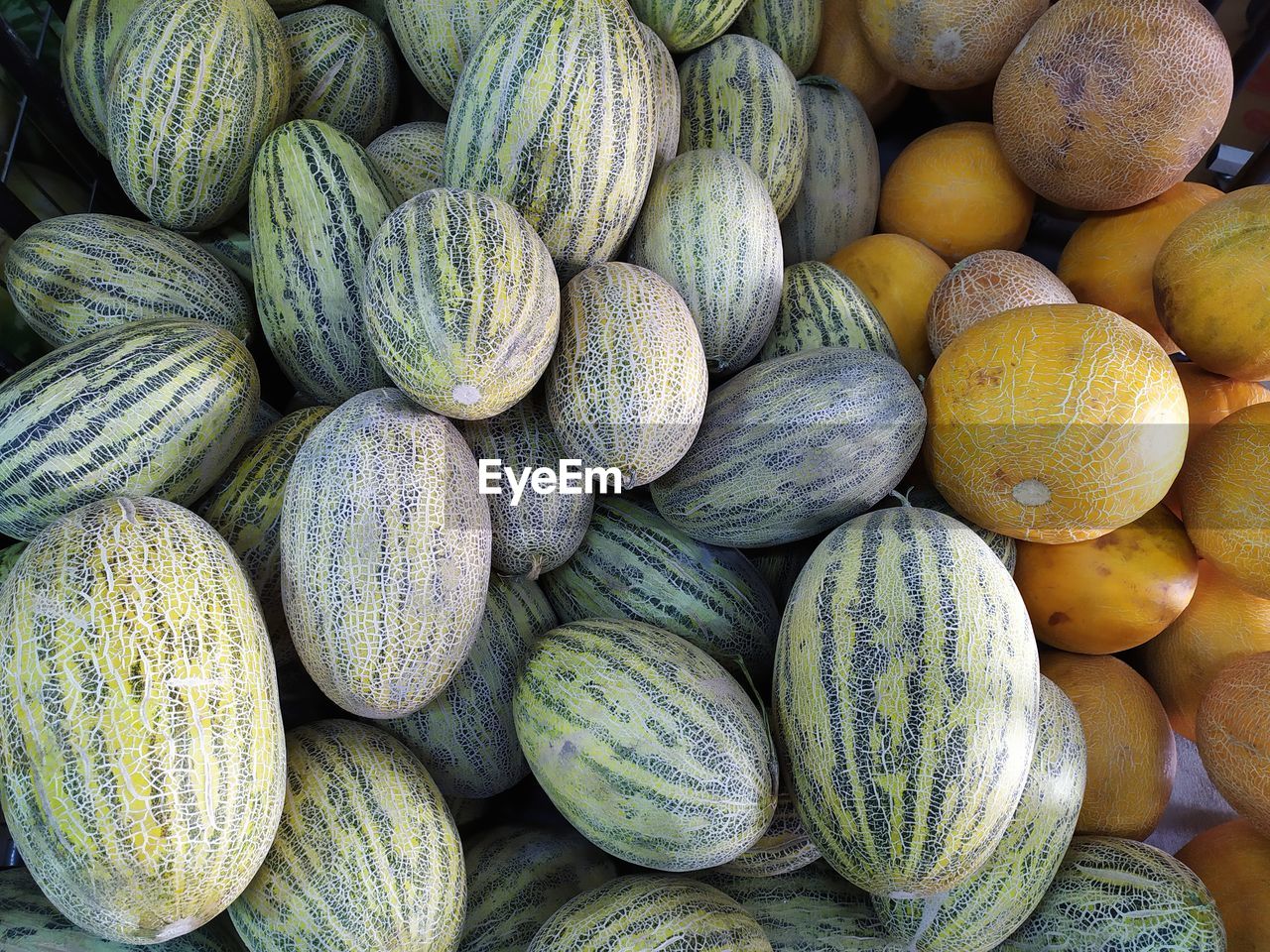 FULL FRAME SHOT OF FRUITS IN MARKET