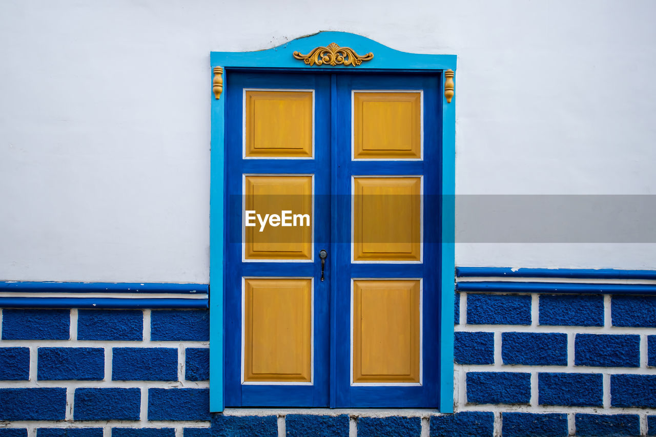 Beautiful houses at the heritage town of salamina located at the caldas department in colombia.