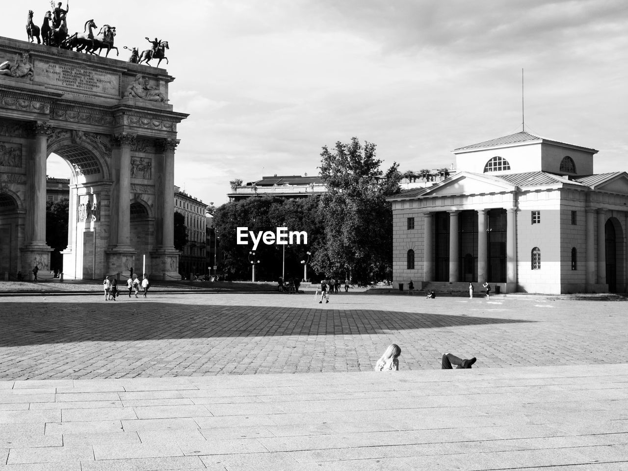 PEOPLE ON STREET IN CITY