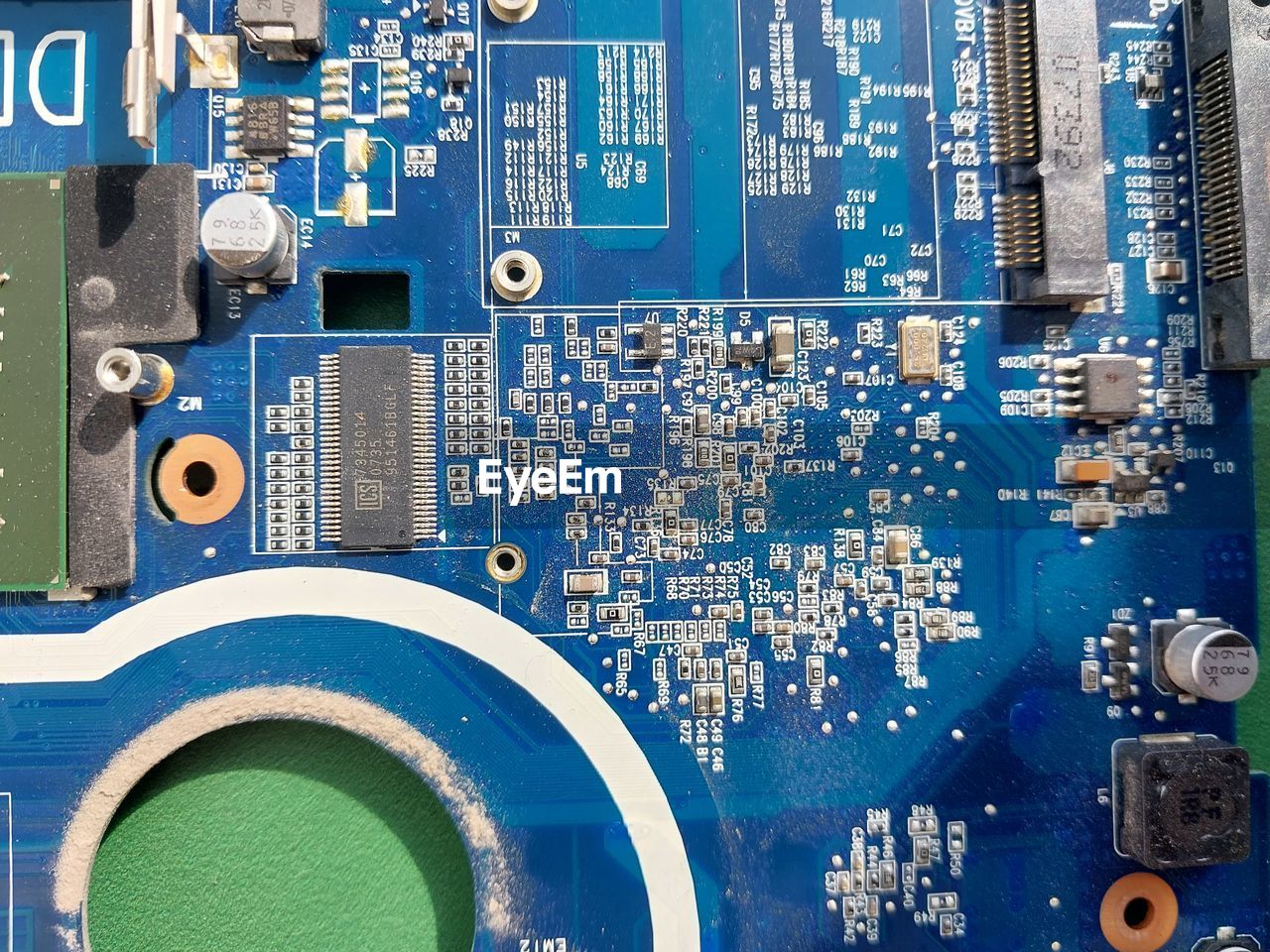 technology, circuit board, computer chip, electronics industry, motherboard, industry, computer equipment, equipment, computer, close-up, no people, electronic device, complexity, computer part, backgrounds, full frame, science, computer hardware, indoors, blue