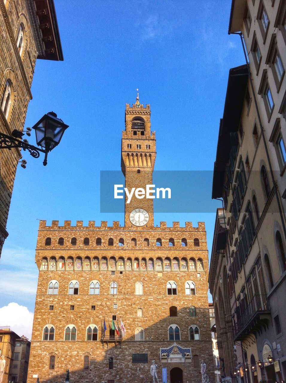 Low angle view of palazzo vecchio