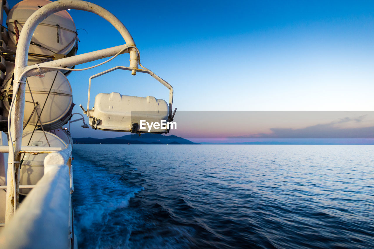 SCENIC VIEW OF SEA AGAINST BLUE SKY