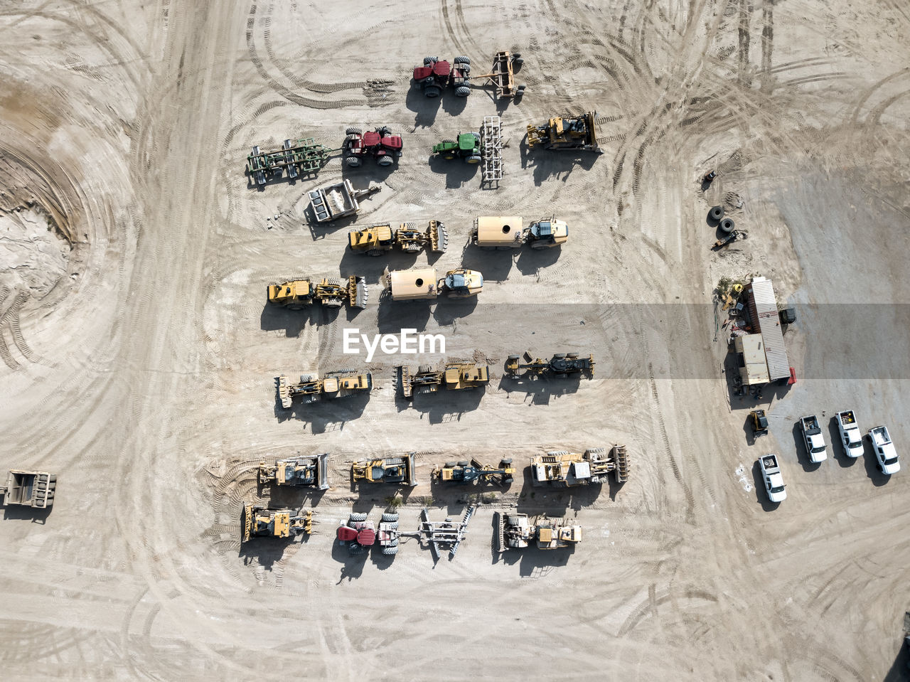 HIGH ANGLE VIEW OF PEOPLE WALKING ON SANDY BEACH