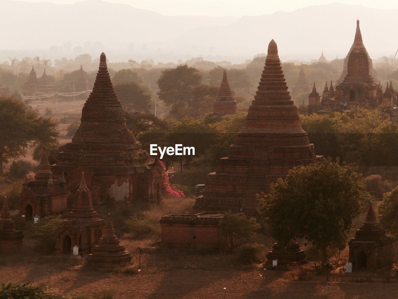 STUPAS OF TEMPLE