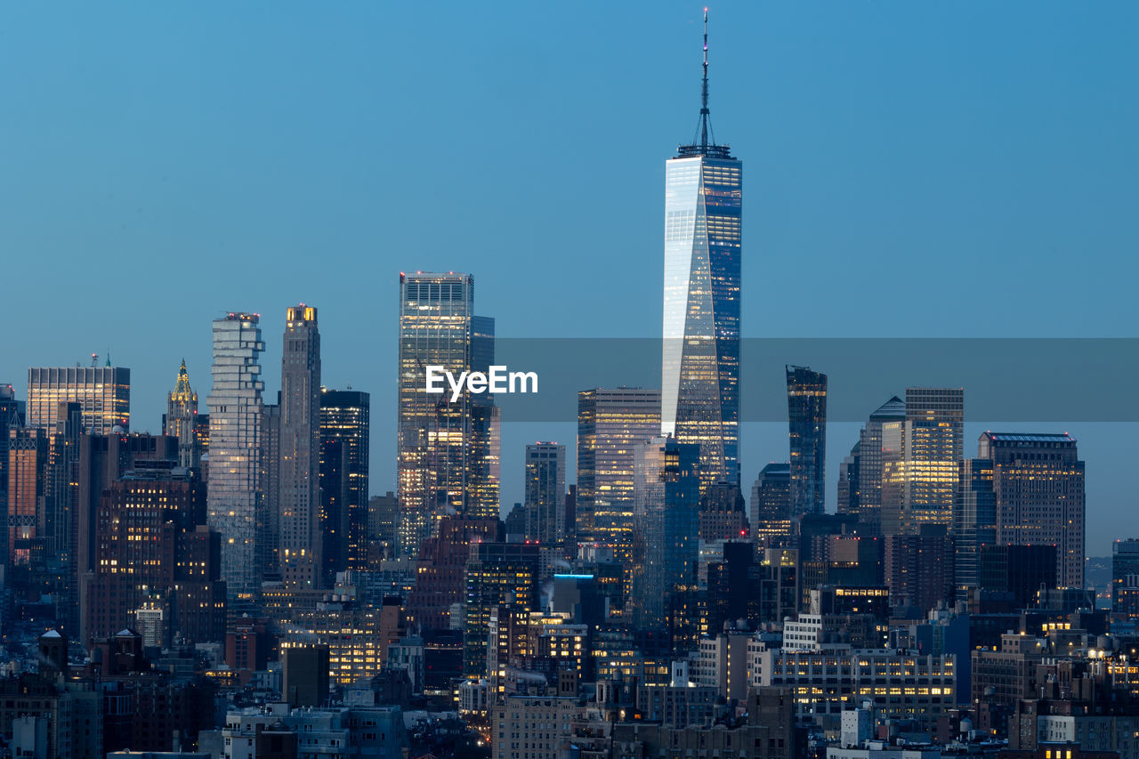 Lower manhattan skyline at dusk