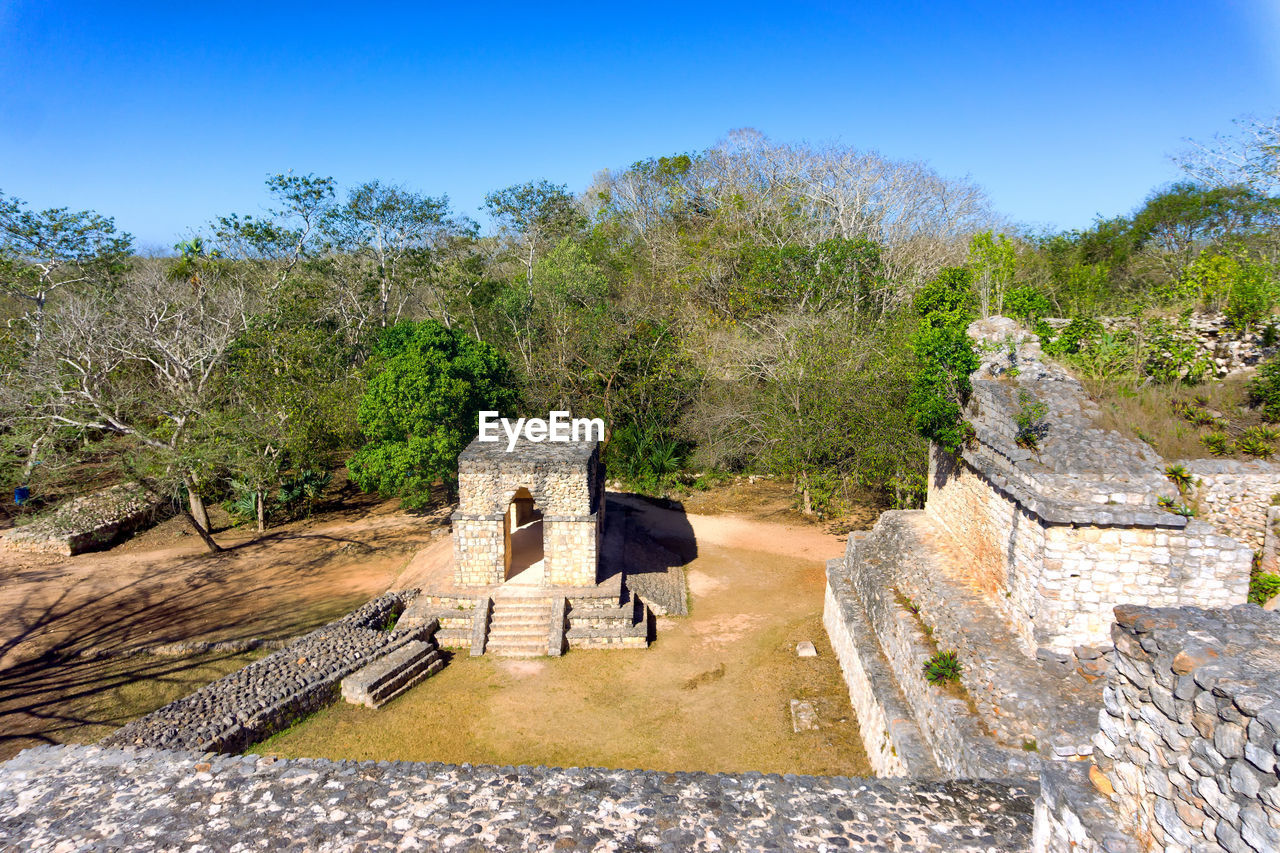 VIEW OF OLD RUINS