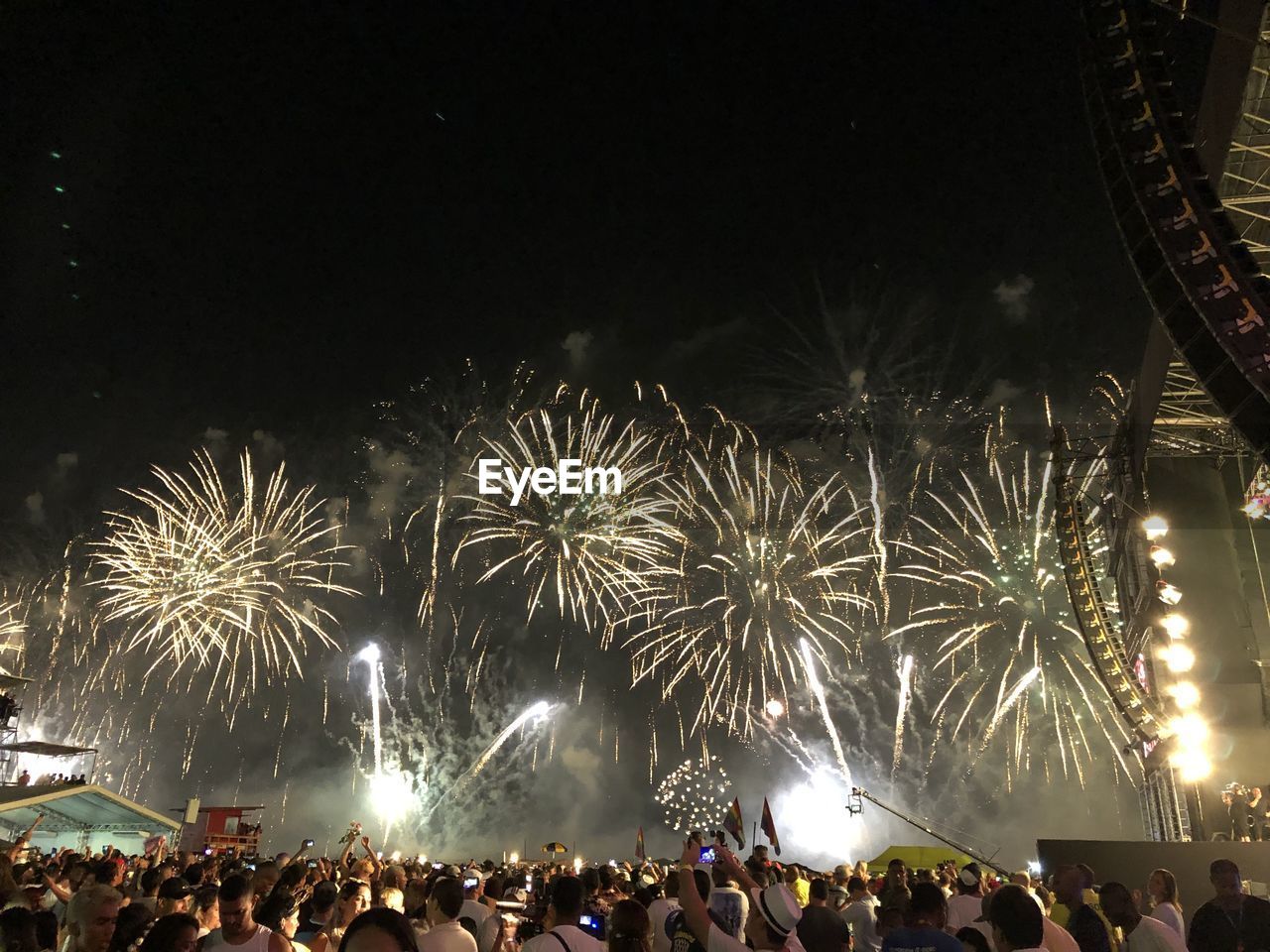 FIREWORK DISPLAY IN SKY AT NIGHT