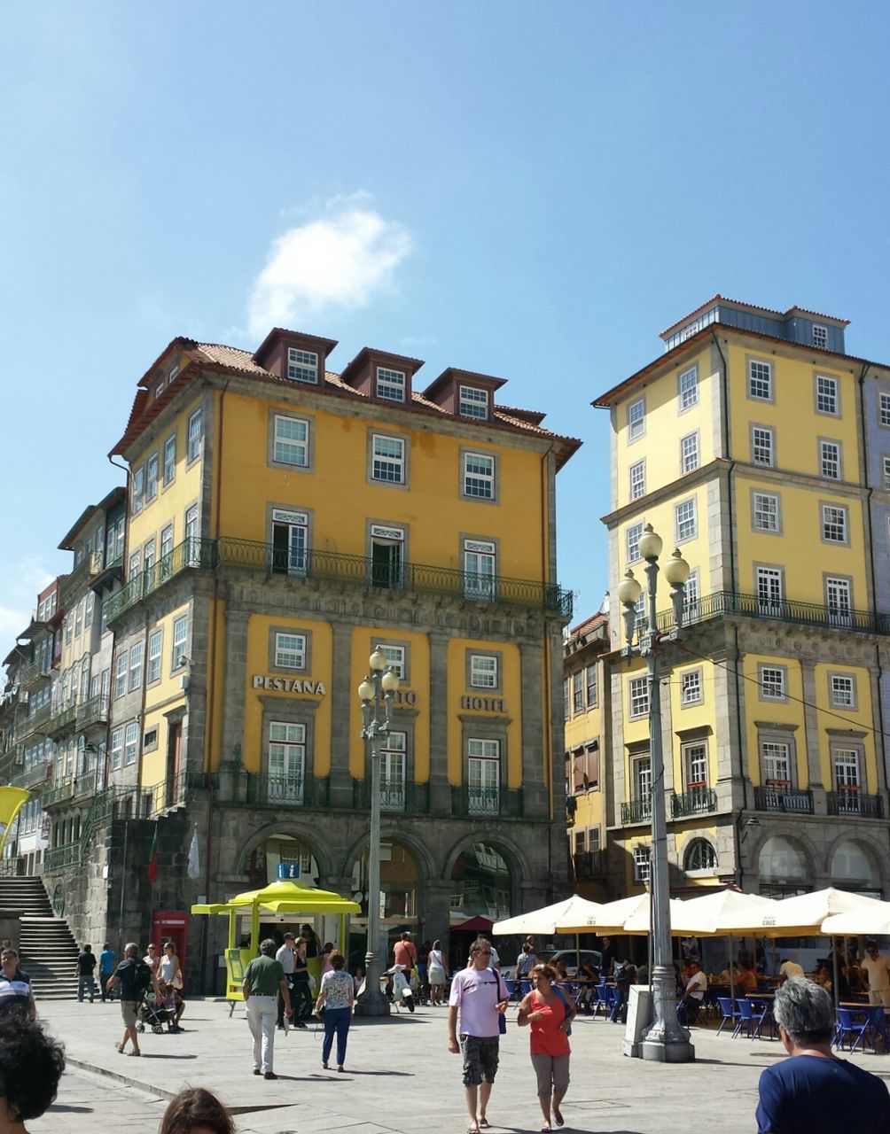 BUILDINGS IN CITY AGAINST SKY