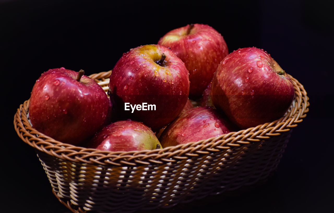 Close-up of apples in basket