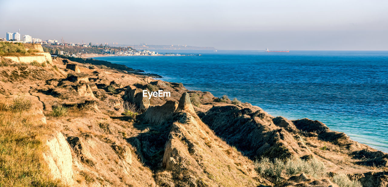 PANORAMIC SHOT OF SEA AGAINST SKY