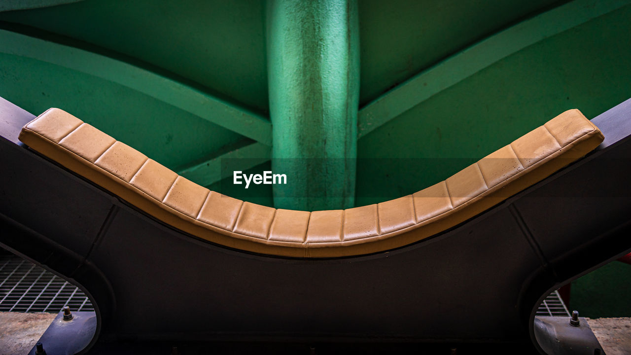 HIGH ANGLE VIEW OF ESCALATOR