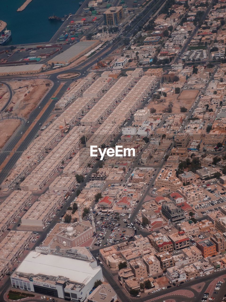 HIGH ANGLE VIEW OF CITY BUILDINGS IN TOWN