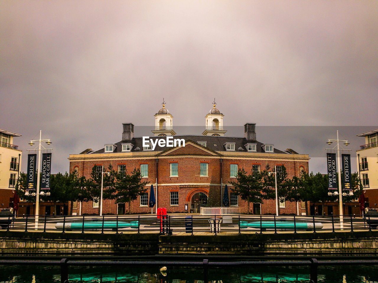 VIEW OF BUILDINGS AGAINST THE SKY