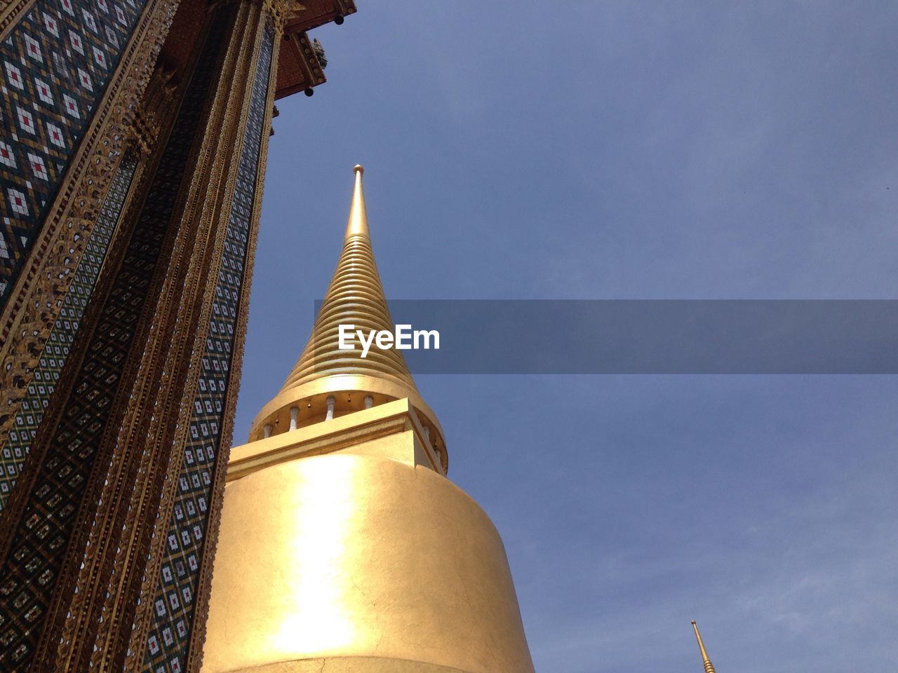 LOW ANGLE VIEW OF TOWER AGAINST SKY