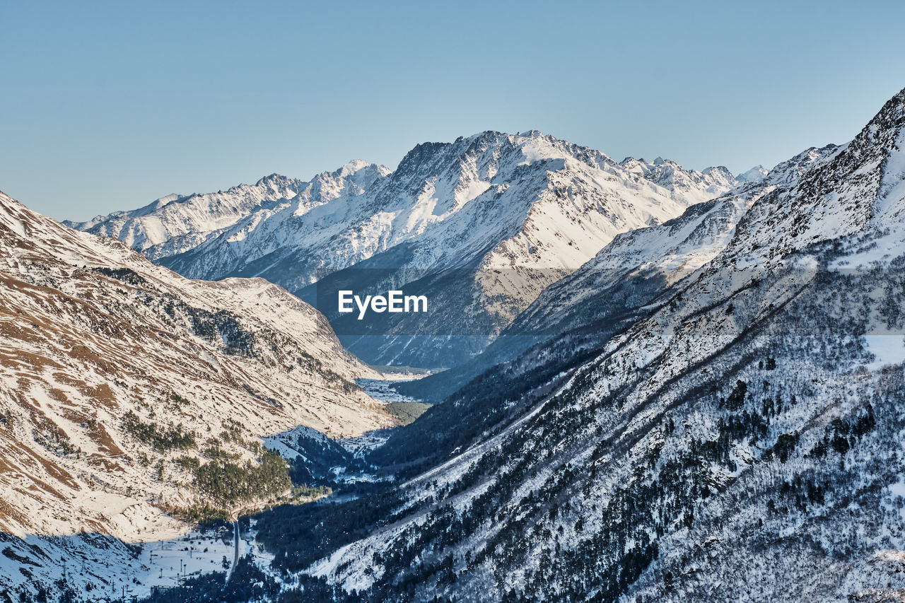 Winter mountain landscape of the elbrus region. baksan gorge, kabardino-balkaria, russia.