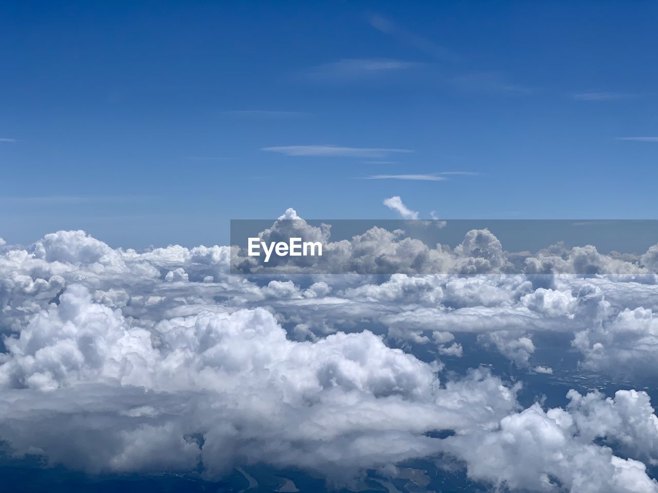 LOW ANGLE VIEW OF CLOUDY SKY