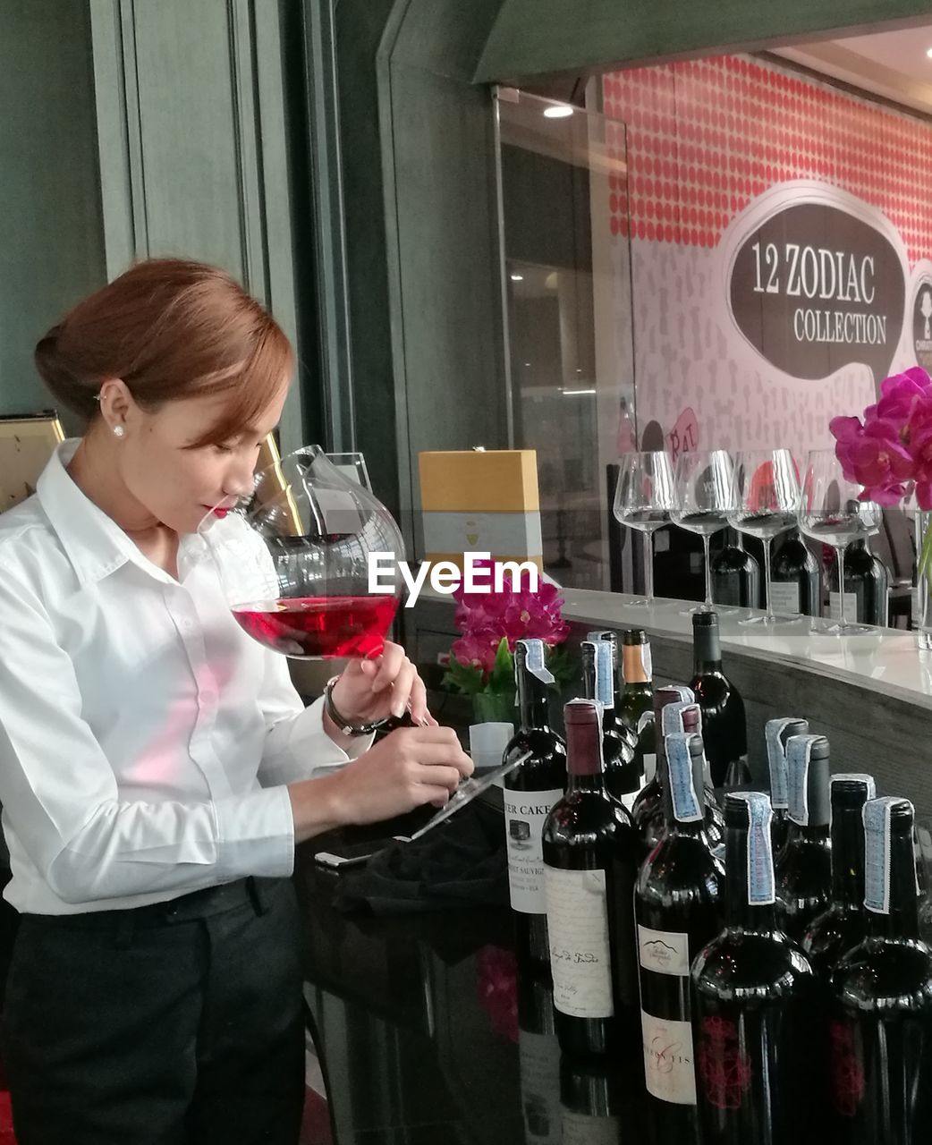 MAN SITTING IN RESTAURANT