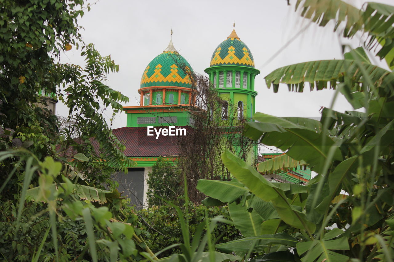 EXTERIOR OF TEMPLE BUILDING