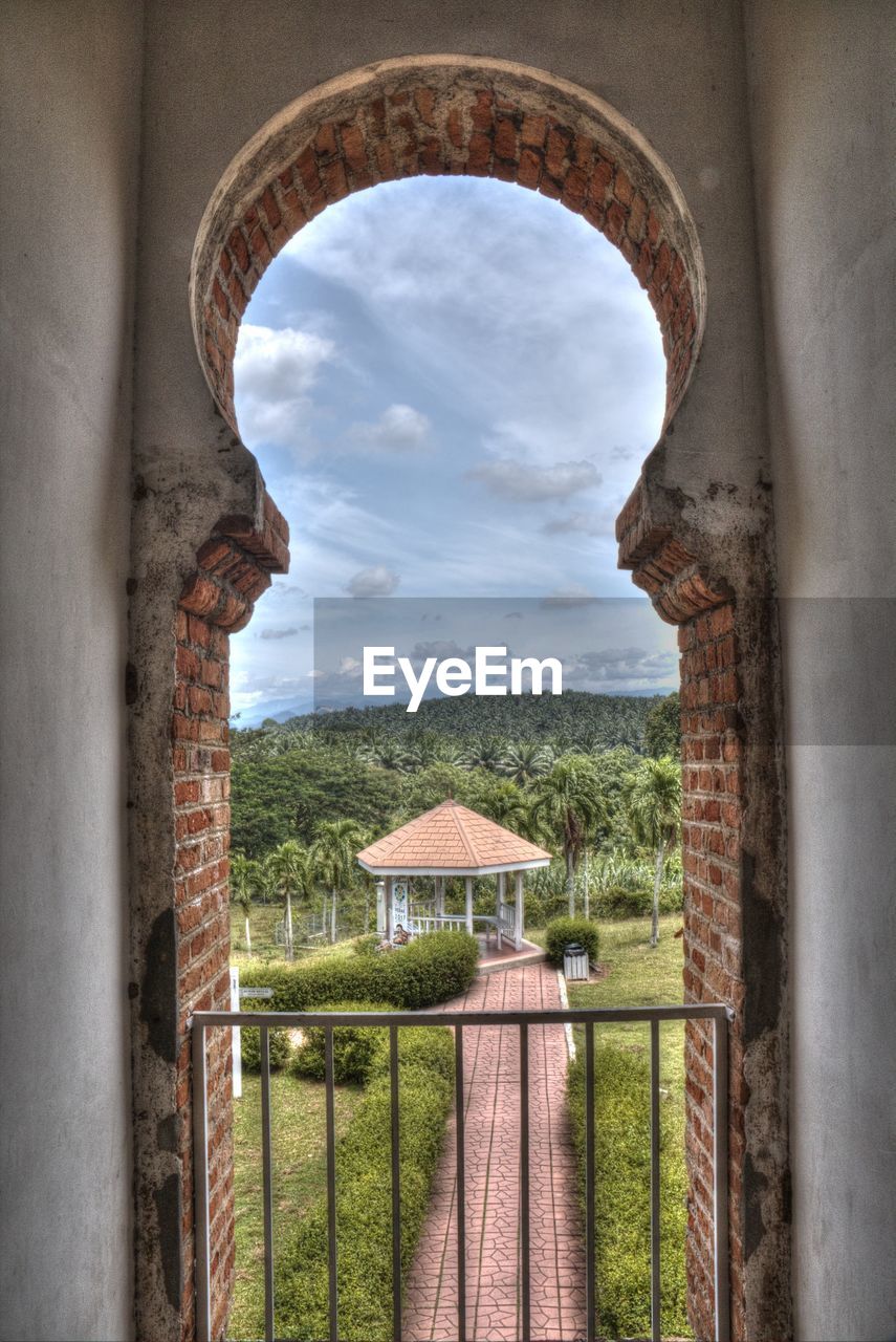 CASTLE AGAINST SKY