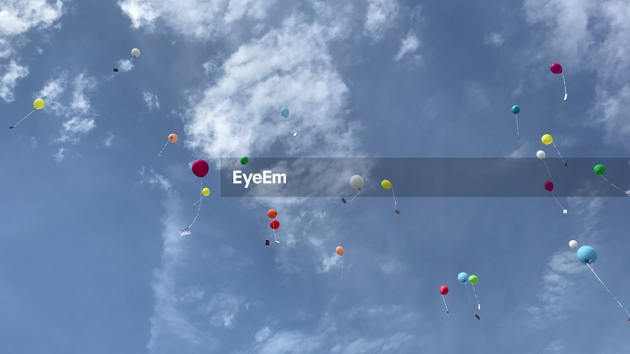 Ballons in the sky