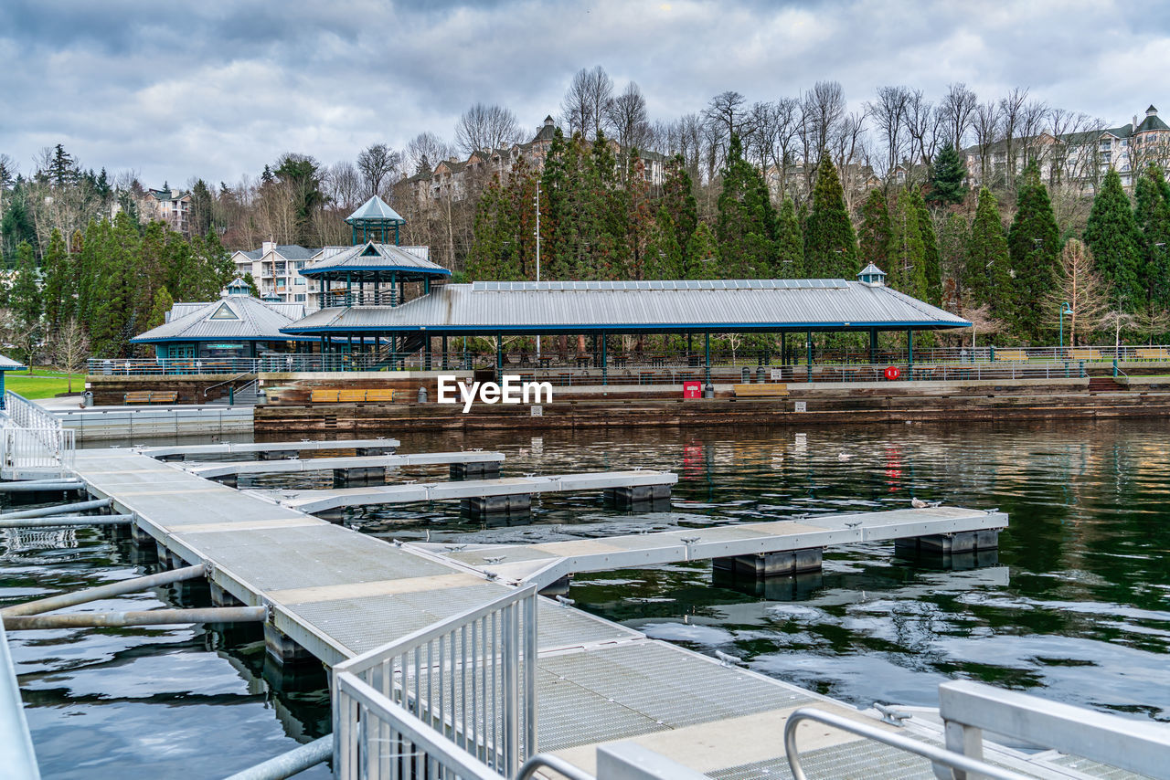 A view of the pier at gene coulon park in renton, washington.
