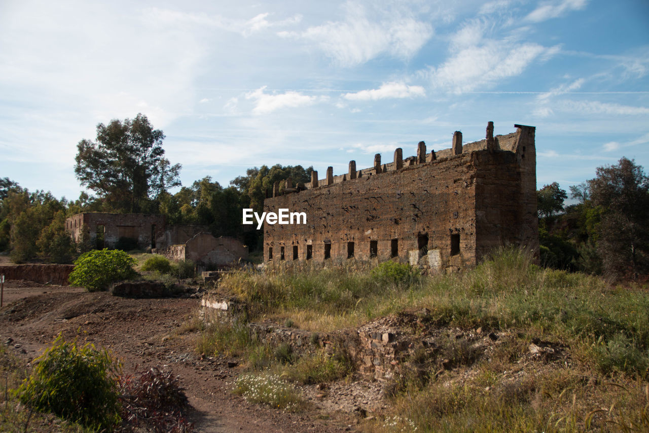 Old ruins of building